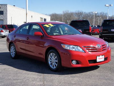 Xle 3.5l nav sunroof leather heated seats backup camera low mileage one owner