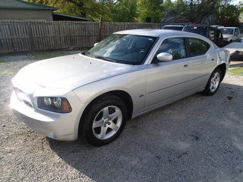2010 dodge charger sxt, salvage, runs and drives, wrecked, dodge