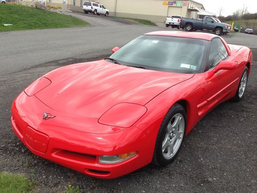 1997 chevrolet corvette base hatchback 2-door 5.7l