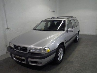 1998 volvo v70 awd  ** no reserve **