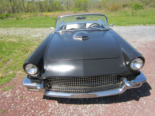 Tbird 1957 street rod