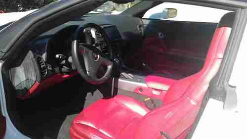 2006 CHEVROLET CORVETTE COUPE WHITE WITH RED LEATHER INTERIOR 9,000 MILES, image 5
