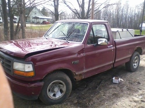 1993 ford f-150 xl standard cab pickup 2-door 4.9l