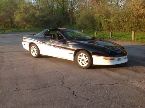 1993 chevrolet camaro z28 indy pace car 1 of 647