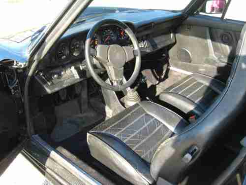 1981 PORSCHE 911 SC TARGA 2 DR COUPE, image 6