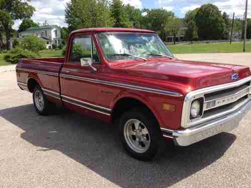 1969 CHEVY C10 CUSTOM SHORT BED    TOREADOR RED METALLIC, image 2