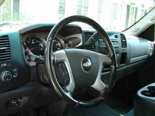 2008 Silverado 2500 HD 4x4, Black, XM Radio, LineX, Clean and Very Nice, image 2