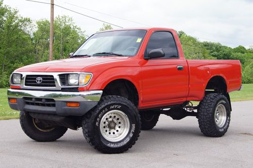 *no reserve* toyota tacoma reg cab pickup 5-speed manual 4x4 2.7l lifted