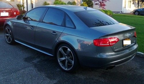 Audi a4 s-line prestige w/19" titanium wheels
