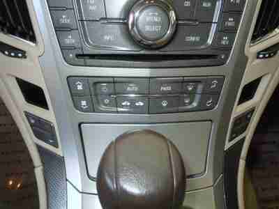 AWD 3.6L CD Heated Leather Seats Ultra-View Sun Roof Dual Zone Climate Homelink, image 13