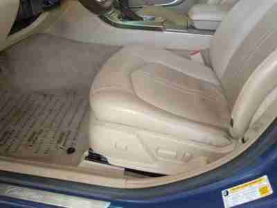 AWD 3.6L CD Heated Leather Seats Ultra-View Sun Roof Dual Zone Climate Homelink, image 17