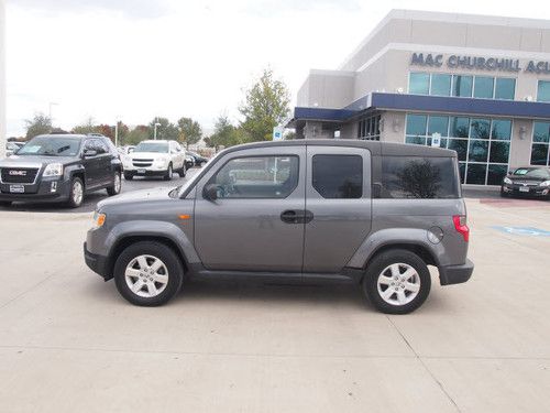 2010 honda element ex navigation- 4 wheel drive