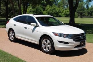 One owner navigation moonroof  perfect carfax