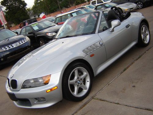 1998 bmw z3 2.8 liter 5 speed  premium pckg clean carfax must see no reserve