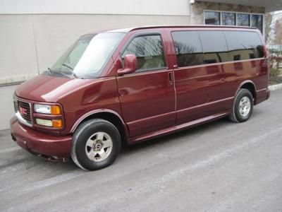 2001 gmc savana leather dvd players cd player super clean we finance lot of room