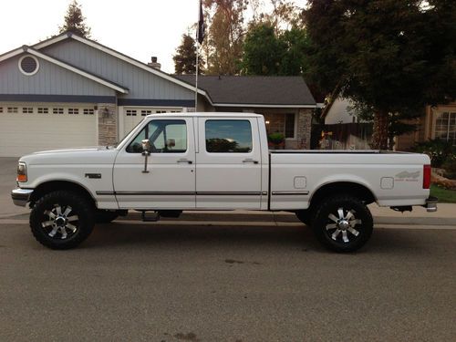 1996 ford f-250 xlt crew cab pickup 4-door 7.5l