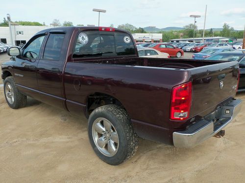2005 Dodge 1500 4x4 4door 20inch wheels Hemi runs good, image 3