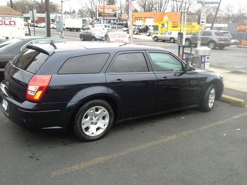 2007 dodge magnum se/ sxt