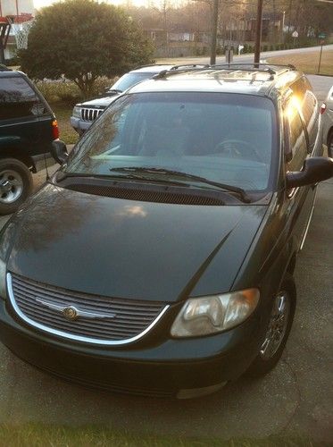 2001 chrysler town and country