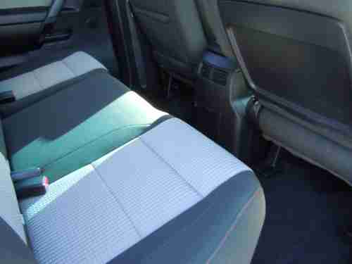 2010 Nissan Titan PRO-4X Crew Cab Pickup 4-Door 5.6L, image 11