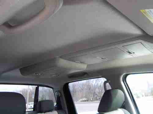 2010 Nissan Titan PRO-4X Crew Cab Pickup 4-Door 5.6L, image 15