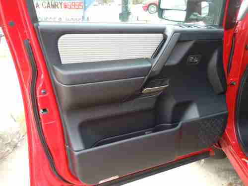 2010 Nissan Titan PRO-4X Crew Cab Pickup 4-Door 5.6L, image 16