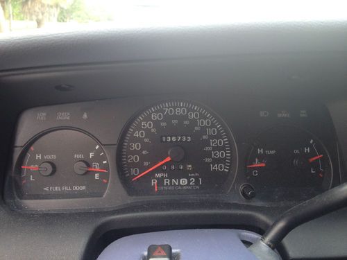 2002 FORD CROWN VICTORIA POLICE INTERCEPTOR HIGHWAY MILES FULLY EQUIP.NO RESERVE, image 19