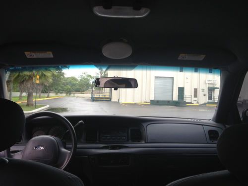 2002 FORD CROWN VICTORIA POLICE INTERCEPTOR HIGHWAY MILES FULLY EQUIP.NO RESERVE, image 24