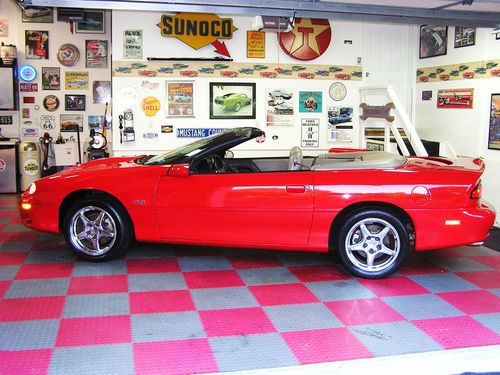 1999 chevrolet camaro ss convertible , low miles,loaded , 2 owners, super clean