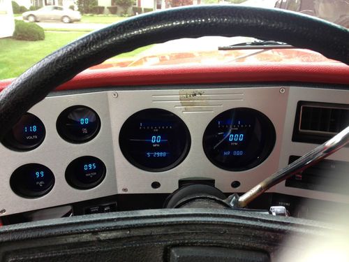 Rare Chevy Truck In Very Good Condition, image 4