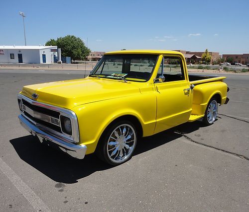 1970 chevy c-10 stepside pick-up