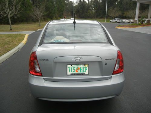 Hyundai   elantra  gls  accent