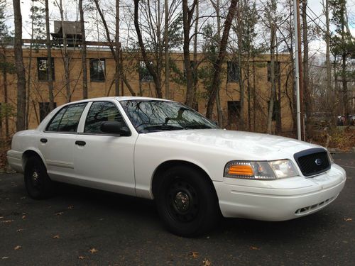 2010 ford crown victoria police interceptor