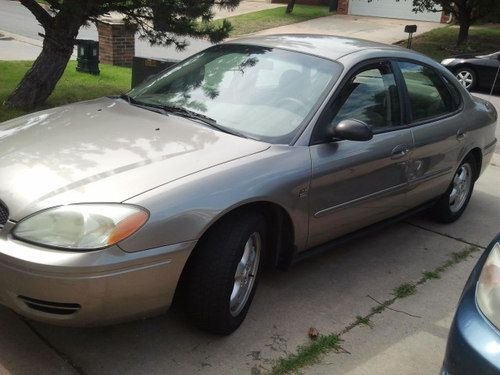 2004 ford taurus ses sedan 4-door 3.0l