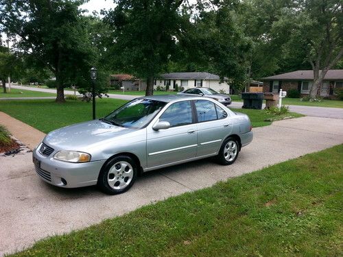 2003 nissan sentra gxe sedan 4-door 1.8l