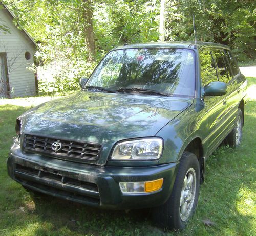 4 wd 4x4 forest green moon roof power windows and locks hatch cargo