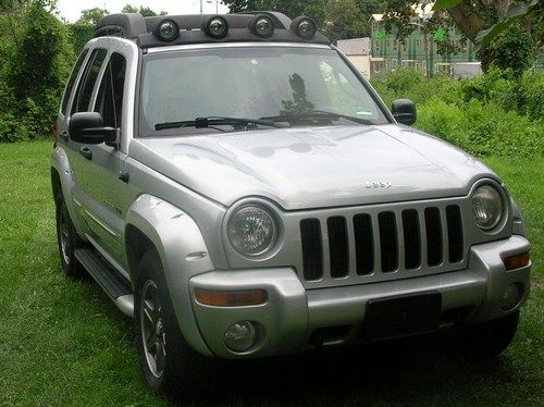2003 jeep liberty renegade 3.7 automatic  4wd  152k