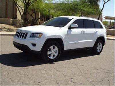 4wd laredo new suv automatic engine 3.6l v6 flex fuel bright white 4x4 mopar car