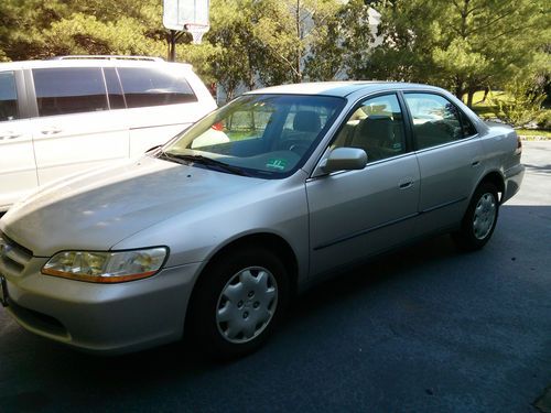 1998 honda accord lx sedan 4-door 2.3l