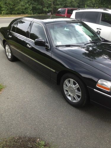 2007 lincoln town car executive l sedan 4-door 4.6l