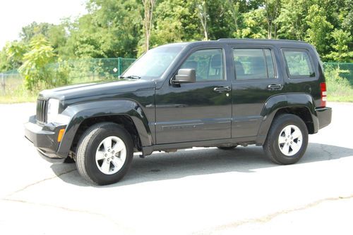 2012 Jeep Liberty Limited Sport Utility 4-Door 3.7L, US $15,900.00, image 2