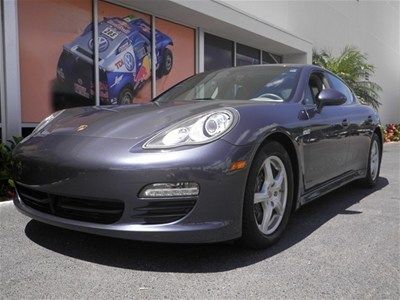 2011 panamera v6 - like new - call vince catena!!