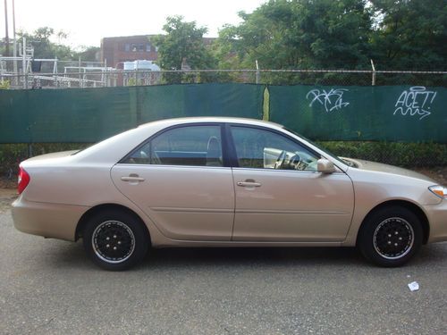 2003 toyota camry le sedan 4-door 2.4l rides excellent, clean title, great buy