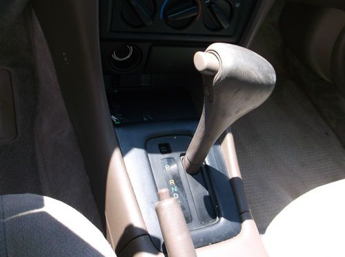 2000 Toyota Camry, NO RESERVE, image 6