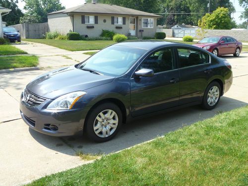 2012 nissan altima s sedan 4-door 2.5l