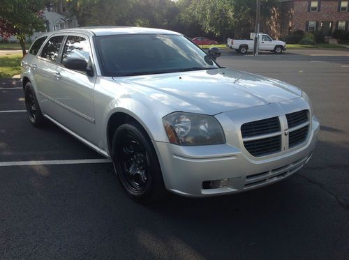 2007 ** police package ** dodge magnum v6 3.5l