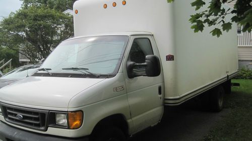 2004 ford e350 16ft cubevan