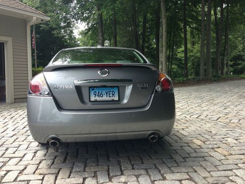 2007 Nissan Altima SE Sedan 4-Door 3.5L, US $18,500.00, image 2