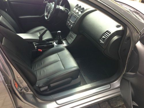2007 Nissan Altima SE Sedan 4-Door 3.5L, US $18,500.00, image 6