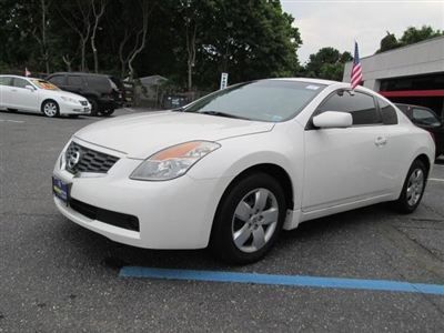 2008 nissan altima coupe s 2 door white, 1 owner! 96k. beautiful car